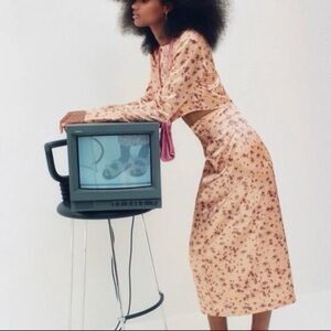 Zara Floral Satin Mid Skirt